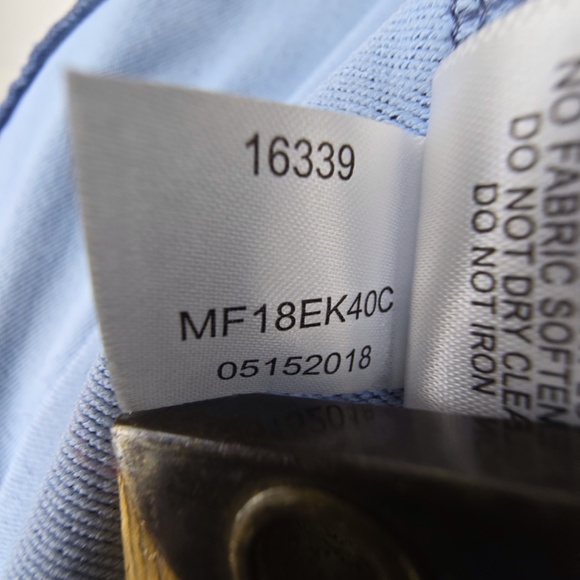 Peter Millar Perth Performance Quarter-Zip Pullover Camo Sleeves Size XL- Blue - Picture 9 of 10